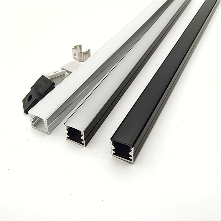 Zeintzuk dira LED aluminiozko profilen abantailak beste materialekin alderatuta?