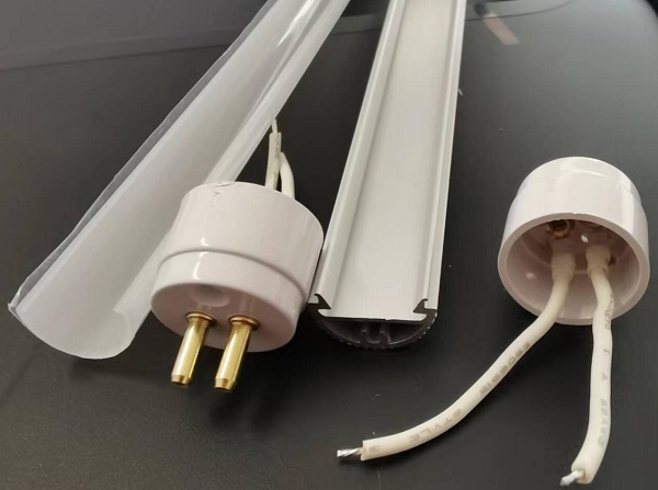 LED T5 Hodien abantailak