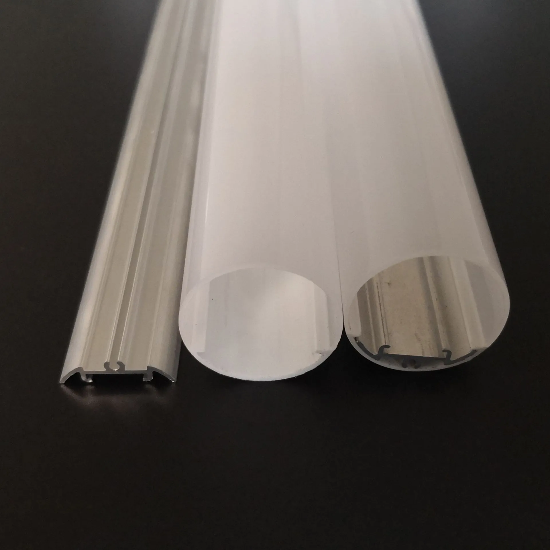 LED euli hiltzaileen etxebizitza